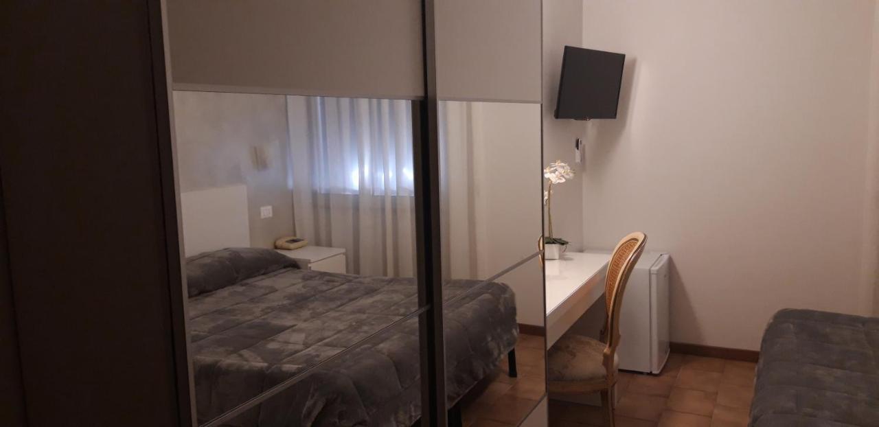 Locanda Il Burchiello Oriago Di Mira Ngoại thất bức ảnh